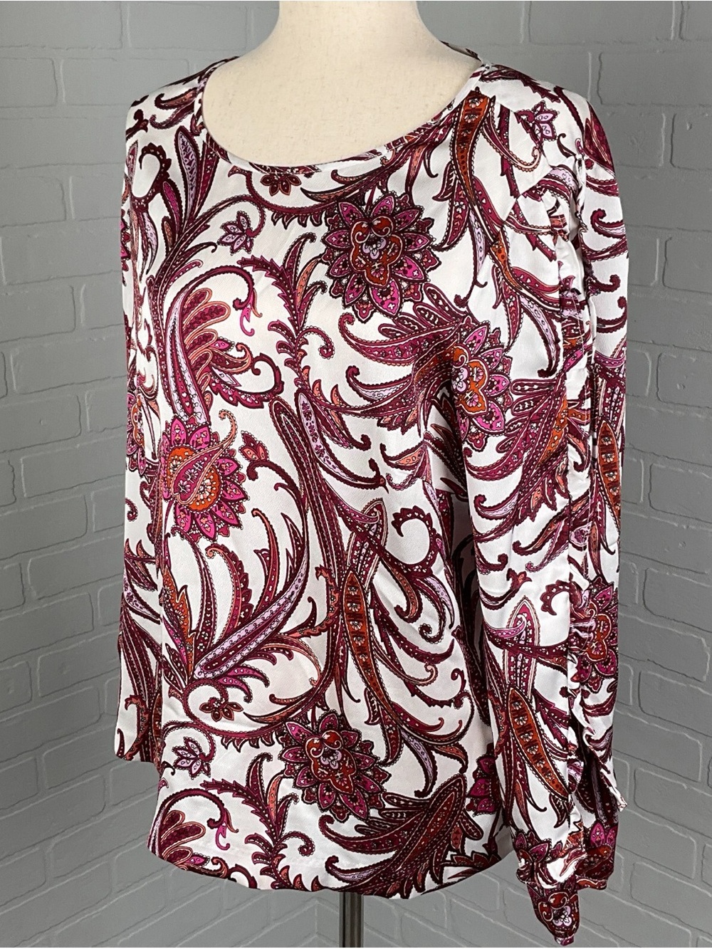 Liz Claiborne Paisley Blouse in Cream, Pink and Burgundy